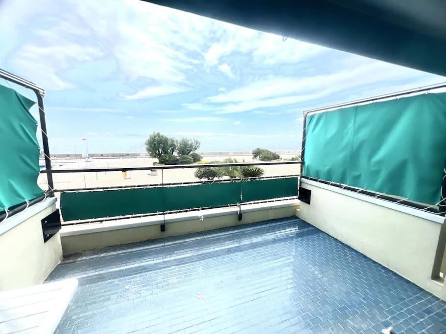 Suite Levante 56 - Fronte Mare Sanremo Ospedaletti Dış mekan fotoğraf