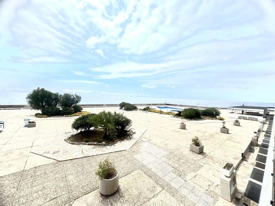 Suite Levante 56 - Fronte Mare Sanremo Ospedaletti Dış mekan fotoğraf