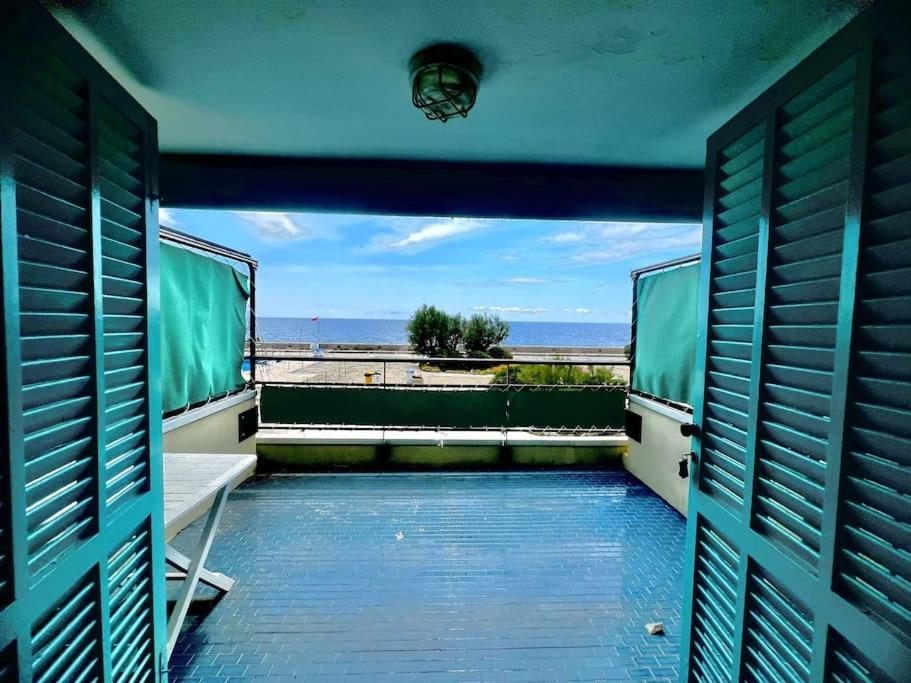 Suite Levante 56 - Fronte Mare Sanremo Ospedaletti Dış mekan fotoğraf